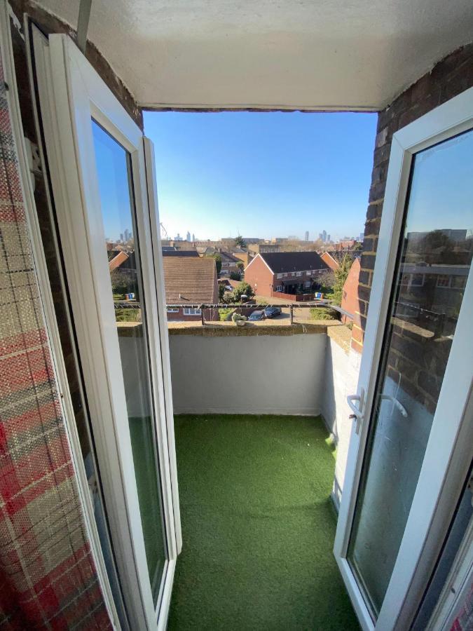Bright, Spacious, Modern Interior Decor 2 Bedrooms Apartment With Amazing Views London Kültér fotó