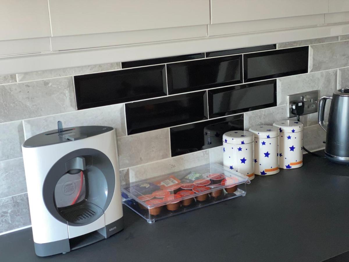 Bright, Spacious, Modern Interior Decor 2 Bedrooms Apartment With Amazing Views London Kültér fotó