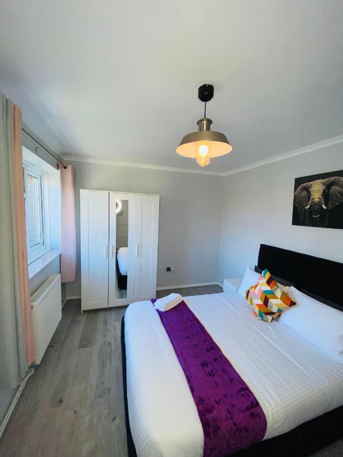 Bright, Spacious, Modern Interior Decor 2 Bedrooms Apartment With Amazing Views London Kültér fotó